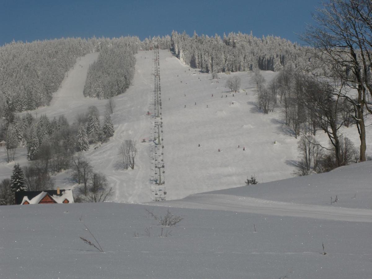 Penzion Pod Paprskem Hotel Staré Město Bagian luar foto