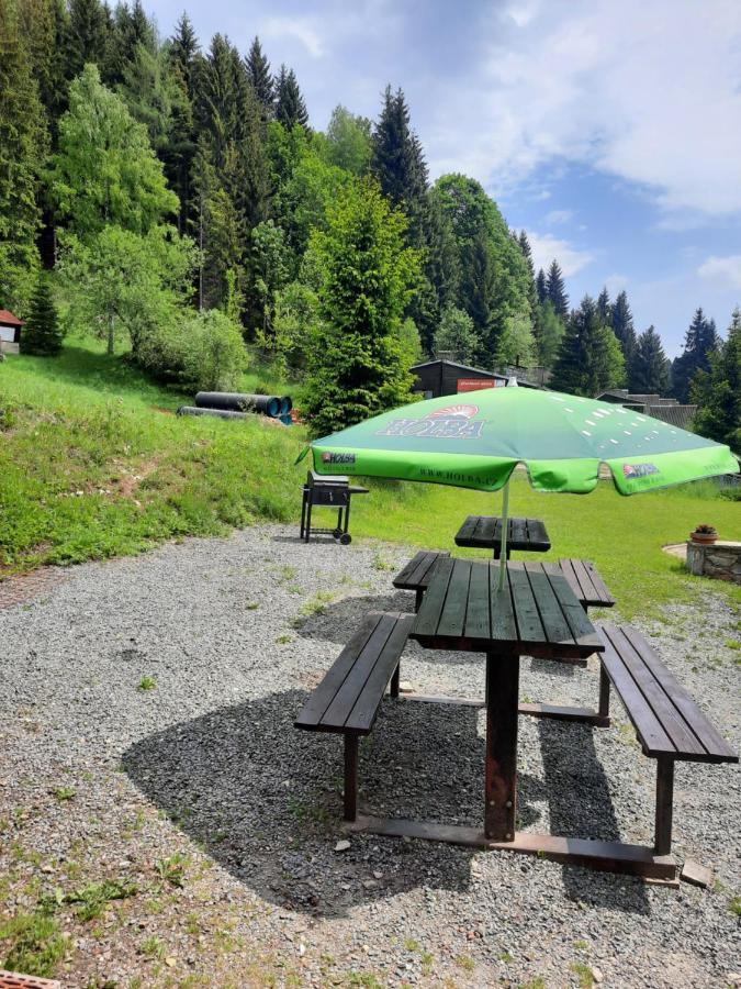 Penzion Pod Paprskem Hotel Staré Město Bagian luar foto