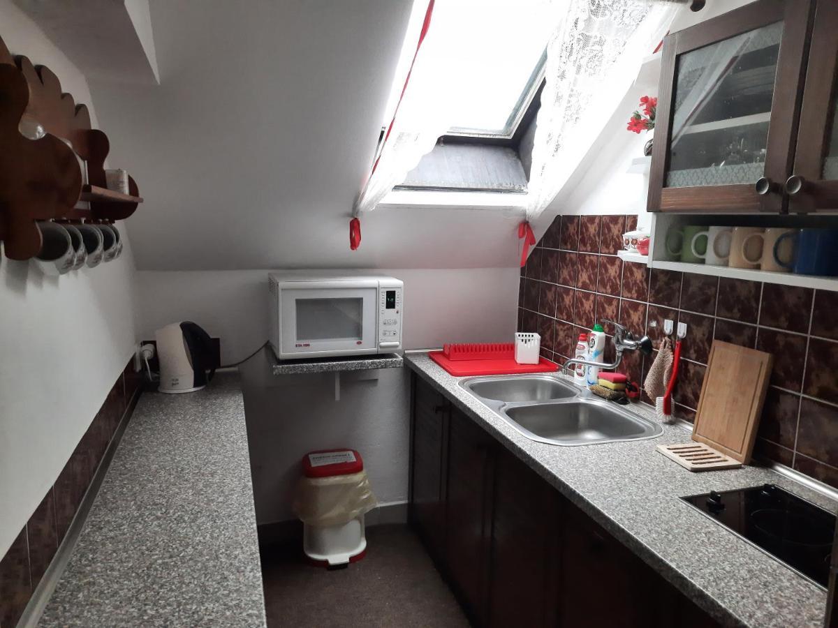 Penzion Pod Paprskem Hotel Staré Město Bagian luar foto
